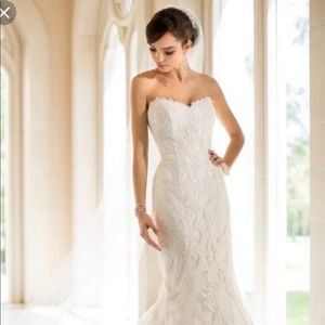 Stella York 5840 Ivory Wedding Dress With Veil